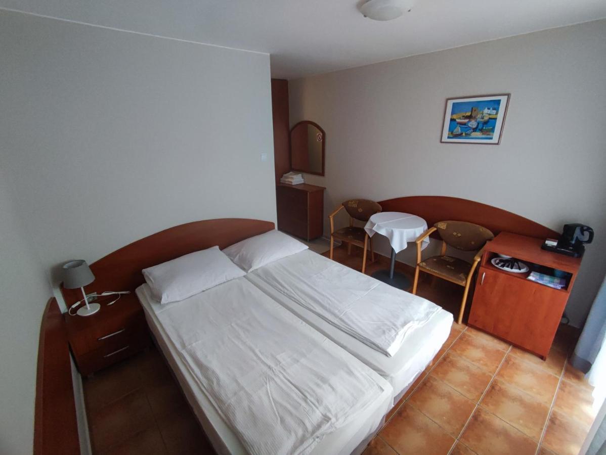 Bed and Breakfast Anker-Podczele Колобжег Экстерьер фото